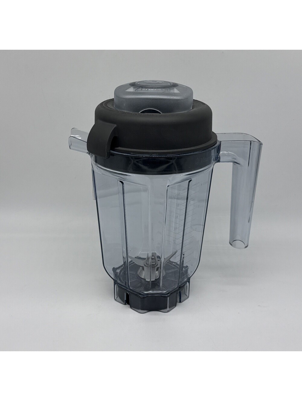 New Vitamix 32oz 4-Cups Dry Grains Container Pitcher & Lid